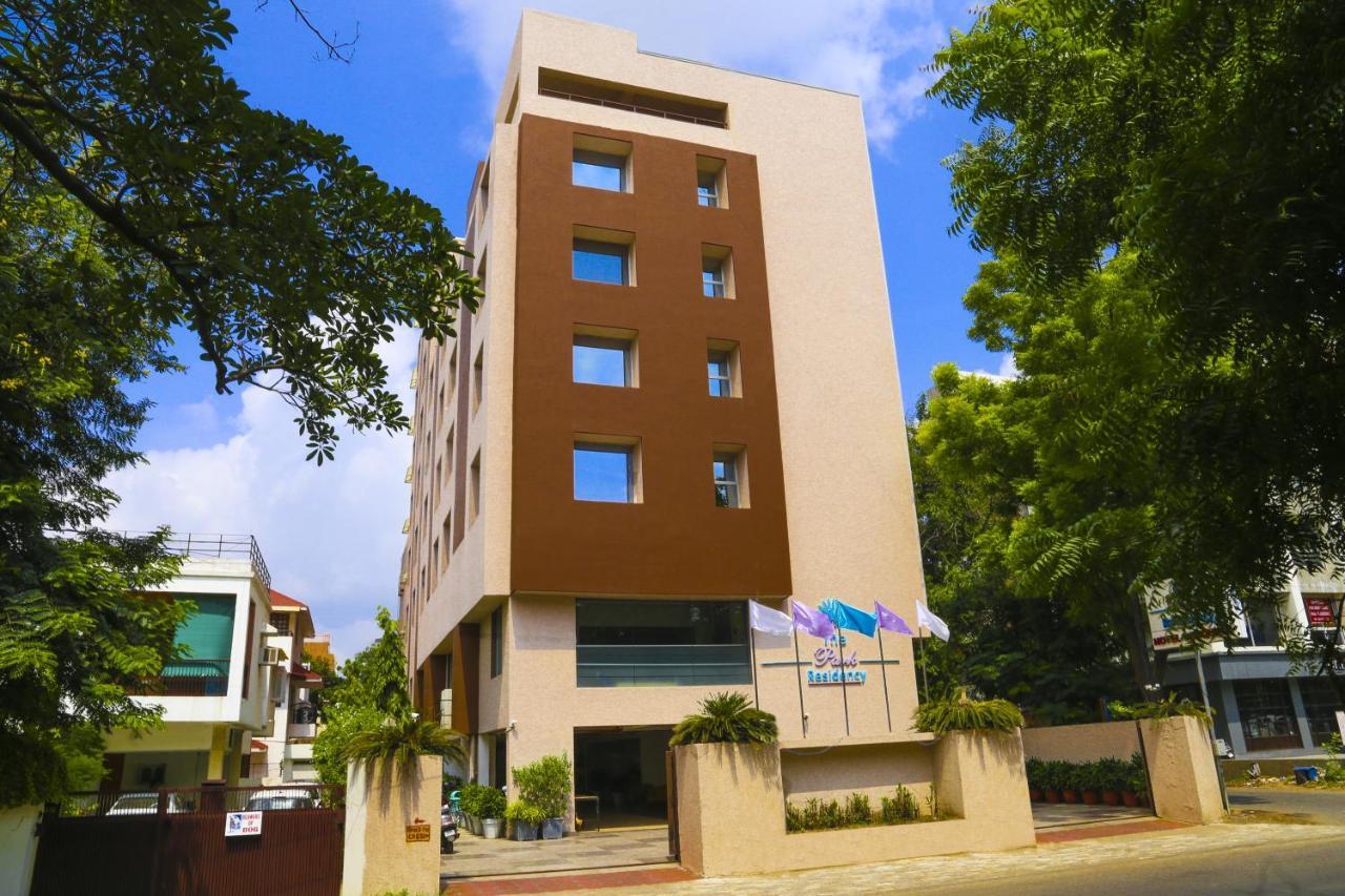 The Park Residency Hotel Ahmedabad Exterior foto