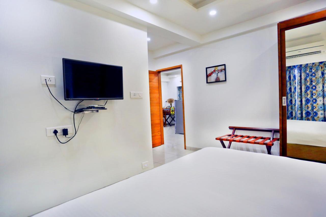 The Park Residency Hotel Ahmedabad Exterior foto