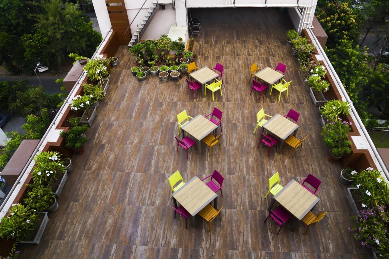 The Park Residency Hotel Ahmedabad Exterior foto